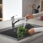 Смеситель для кухни с выдвижным изливом Grohe Eurosmart 30305001